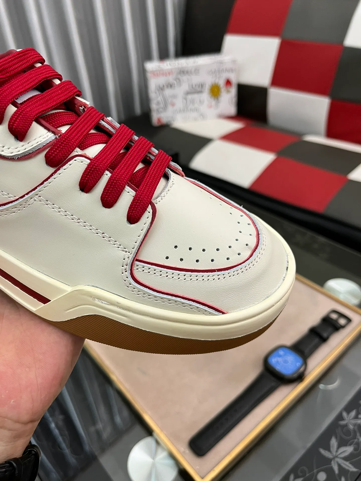 Men's shoes 💰480⌚️⌚️【DG～】Men's casual shoes are on sale simultaneously in 2022z cabinets 🔷Multiple colors🔜Handmade upper with graffiti fabric ➕Genuine leather lining, comfortable and breathable, sole: original comfortable handmade graffiti wear-resistant outsole, ⚠️real thing📱photography🎬the real thing is better. Code number 38-445⃣️Color optional